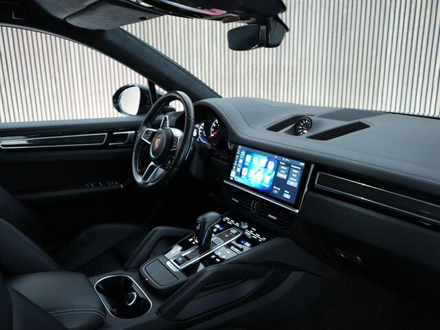 Porsche CAYENNE Coupé 441pk 2.9 S |1e eigenaar|panoramadak|sport design|Bose|memory|achteras besturing|soft close|360 camera|HUD|carbon interieur|luchtvering|Apple carplay|stoelventilatie en verwarming|
