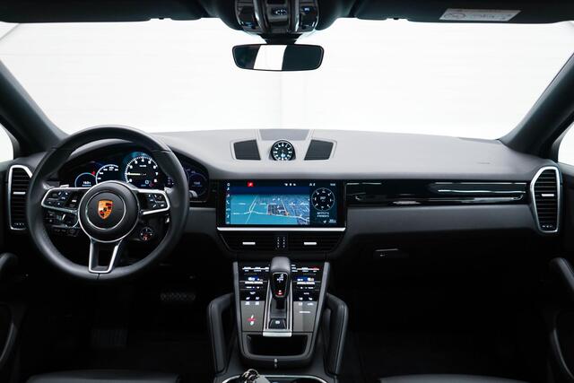 Porsche CAYENNE Coupé 3.0 E-Hybrid | Bose | Sport Chrono | 22 Inch |