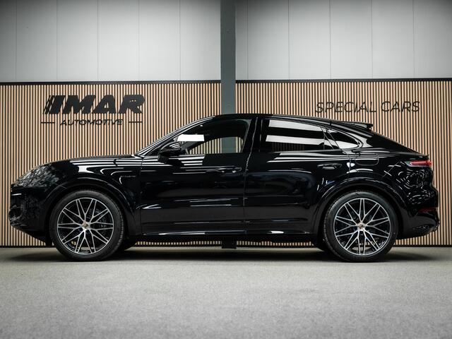Porsche CAYENNE Coupé 3.0 E-Hybrid Black Edition