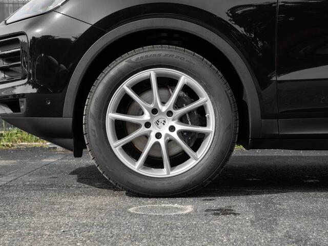 Porsche CAYENNE 3.0 E-Hybrid 470 PK Panoramadak 360 Camera 20 Inch LED Keyless-Go