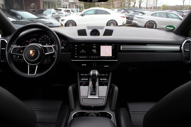 Porsche CAYENNE Coupé 3.0 E-Hybrid Platinum Edition / Panoramadak / 360Camera / Luchtvering / 21'' / Sfeerverlichting / Sportchrono / Bose / Keyless / Sportuitlaat / Dodehoek / DAB / Stoelverwarming / ACC