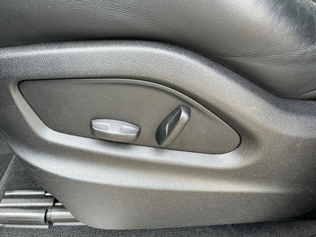 Porsche CAYENNE 3.0 E-Hybrid | Luchtvering | Pano | Trekhaak | 5 Alarm