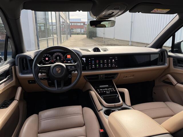 Porsche CAYENNE 3.0 E-Hybrid | NL-Auto/1e eign./Laser LED/Pano/Luchtvering/Sportuitlaat