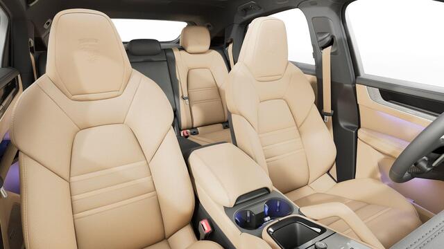 Porsche CAYENNE Coupé E-Hybrid Black Edition