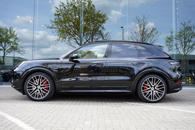 Porsche CAYENNE 3.0 S E-Hybrid Black Edition / Sport Uitlaat / Sport Design Pakket