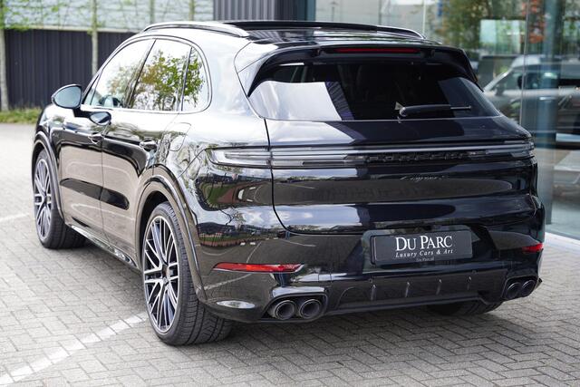 Porsche CAYENNE 3.0 S E-Hybrid Black Edition / Sport Uitlaat / Sport Design Pakket