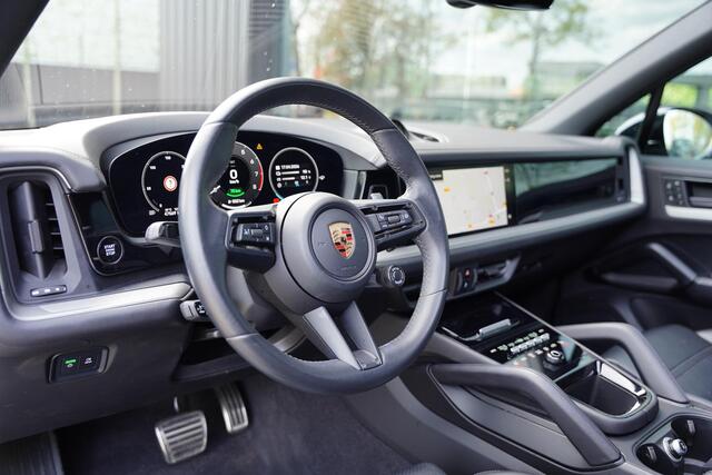 Porsche CAYENNE 3.0 S E-Hybrid Black Edition / Sport Uitlaat / Sport Design Pakket