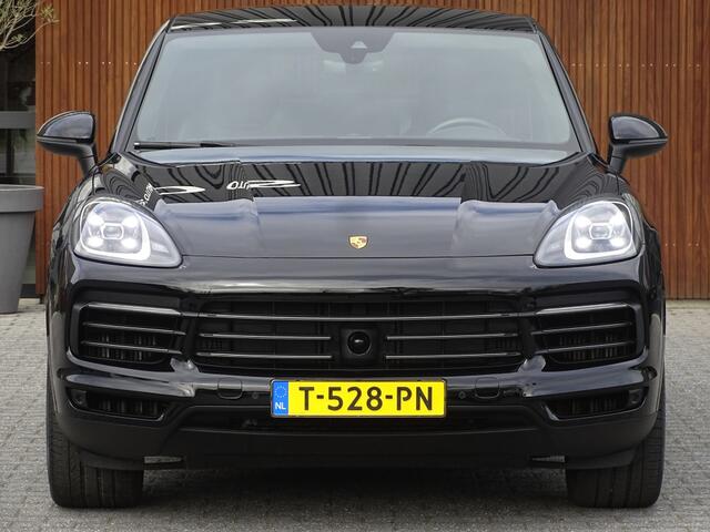 Porsche CAYENNE Coupé 3.0 462PK E-Hybrid Platinum Ed. / Bose / LED