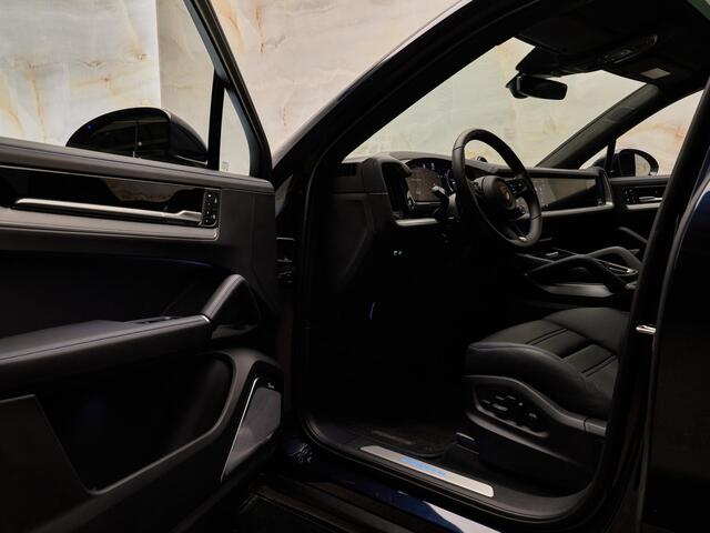 Porsche CAYENNE Coupé 3.0 E-Hybrid, Burmester, Exclusive Manufaktur, SportDesign, 4W-best, luchtv., memory, bijrijdersdisplay, matrix-LED, tr.haak, 22", ACC, HUD, NP178k