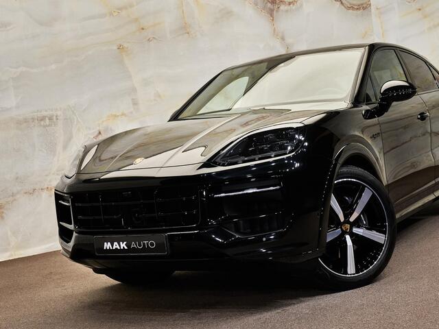 Porsche CAYENNE Coupé 3.0 E-Hybrid Black Edition, SportDesign, pano, 22", tr.haak, Bose, luchtv., memory, ACC, privacy