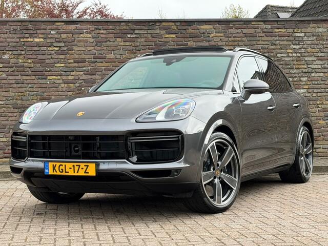 Porsche CAYENNE 4.0 TURBO S E-HYBRID Achteras sturing Head Up Pano Keramisch