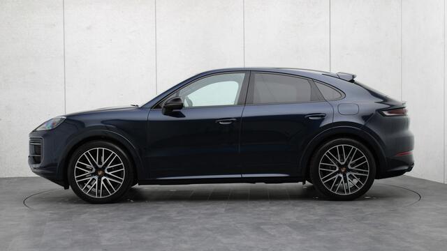 Porsche CAYENNE Coupé 3.0 E-Hybrid Black Edition SportDesign | Panoramadak | Soft-Close | InnoDrive | BOSE Sound | Trekhaak
