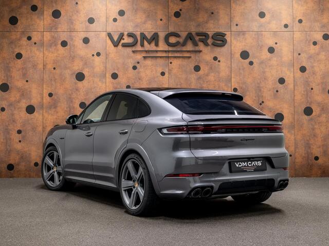 Porsche CAYENNE Coupé 3.0 E-Hybrid | SportDesign | 18-weg | ACC | Matrix | Luchtvering | 360° |