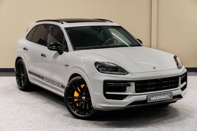 Porsche CAYENNE Turbo E-Hybrid ACHTERAS*SPDESIGN*HEADUP*SUITLAAT