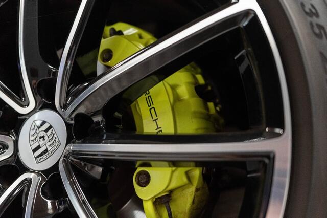 Porsche CAYENNE 3.0 E-HYBRID, Luchtvering, Bose, 360 Camera, Head-up, 22 Inch, Trekhaak, Matrix