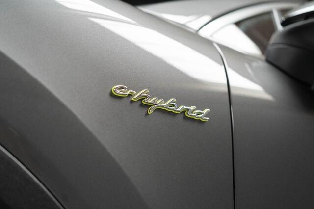 Porsche CAYENNE 3.0 E-HYBRID, Luchtvering, Bose, 360 Camera, Head-up, 22 Inch, Trekhaak, Matrix
