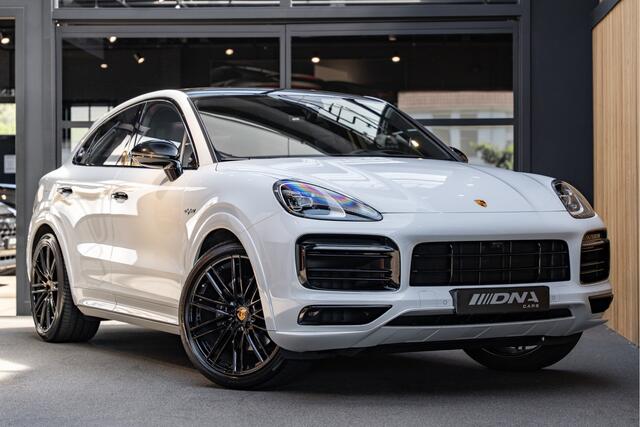 Porsche CAYENNE Coupé Sport Design Hybrid 3.0 E-Hybrid Platinum Edition
