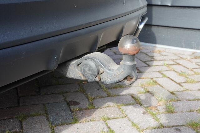 Porsche CAYENNE 3.0 E-Hybrid - LEDER - 360 CAMERA - TREKHAAK - SPORTCHRONO - BOSE -