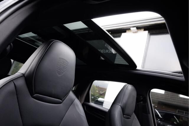 Porsche CAYENNE 3.0 E-Hybrid Sport Design Pano - Passenger Display - 18-weg Zetels