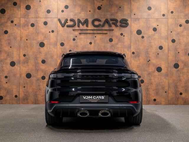 Porsche CAYENNE Coupé 4.0 Turbo E-Hybrid GT | Burmester | 18-weg | Achterasbest. | InnoDrive | HUD | Bijrijdersdisplay |