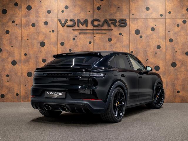 Porsche CAYENNE Coupé 4.0 Turbo E-Hybrid GT | Burmester | 18-weg | Achterasbest. | InnoDrive | HUD | Bijrijdersdisplay |