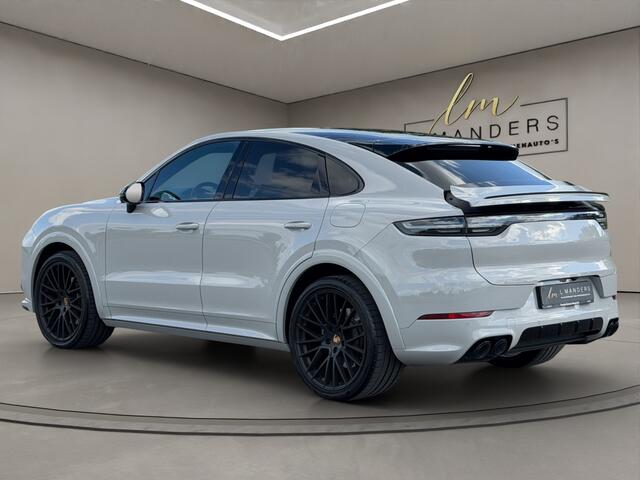 Porsche CAYENNE Coupé 3.0 E-Hybrid 2021 KRIJT | Sport Chrono | Burmester