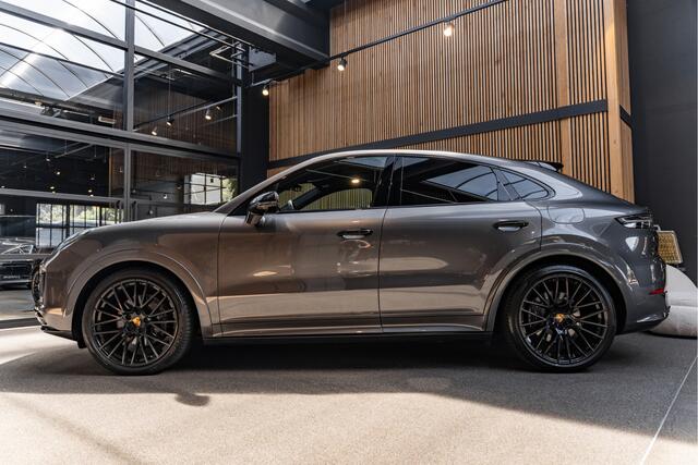 Porsche CAYENNE Coupé E-Hybrid Sportdesign ACC RS-Spyder 3.0 E-Hybrid