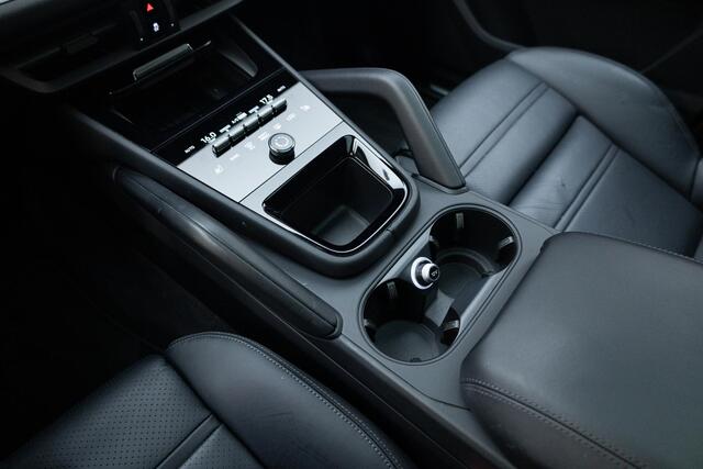 Porsche CAYENNE Coupé 3.0 E-Hybrid | Sport Chrono | BOSE | ACC |