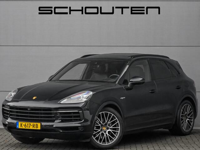 Porsche CAYENNE 3.0 E-Hybrid Pano Camera 360° Sport Chrono Luchtvering