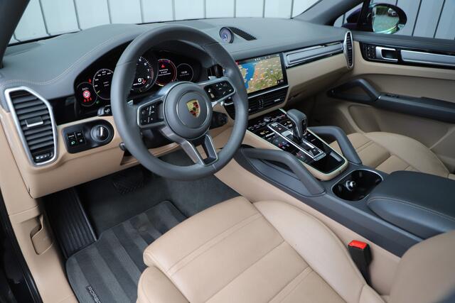 Porsche CAYENNE Coupé 3.0 E-Hybrid | 462PK | Luchtvering | 4W-Sturing | Head-up | Keyless-go | Matrix-led | Bose | 14-Weg Comfortstoelen | Sfeerverlichting | 2021. !