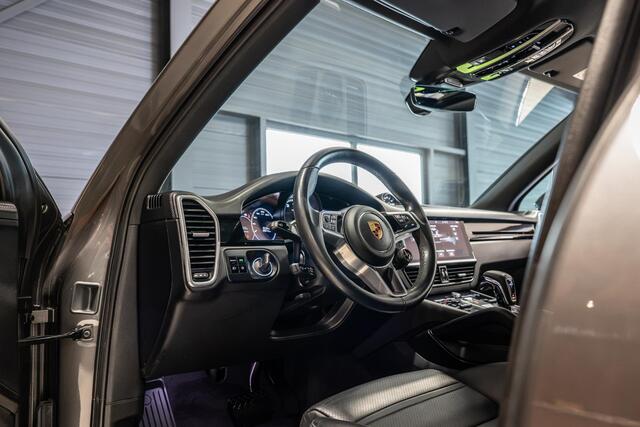 Porsche CAYENNE 3.0 E-Hybrid | 18 Voudig | Sportuitlaat | 1e Eigenaar| Luchtvering | Adapt. Cruise