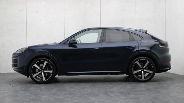 Porsche CAYENNE Coupé 3.0 E-Hybrid SportDesign | Burmester 3D | Head-up | Sportuitlaat | Bijrijdersdisplay | Trekhaak | Achterasbesturing | HD Matrix | Panoramadak