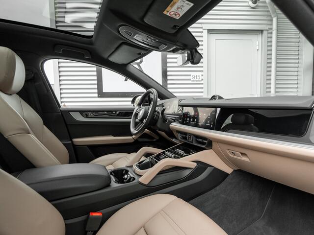 Porsche CAYENNE Coupé 3.0 E-Hybrid | SportDesign | Luchtvering | Sportuitlaat | BOSE |