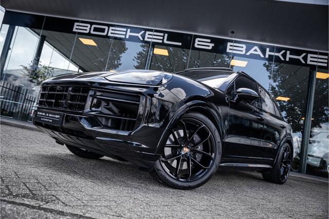 Porsche CAYENNE 3.0 S E-Hybrid (519pk) ** Panodak ** InnoDrive ** Trekhaak ** HUD ** PDLS+ ** 4-wielsturing ** BOSE ** Surround View