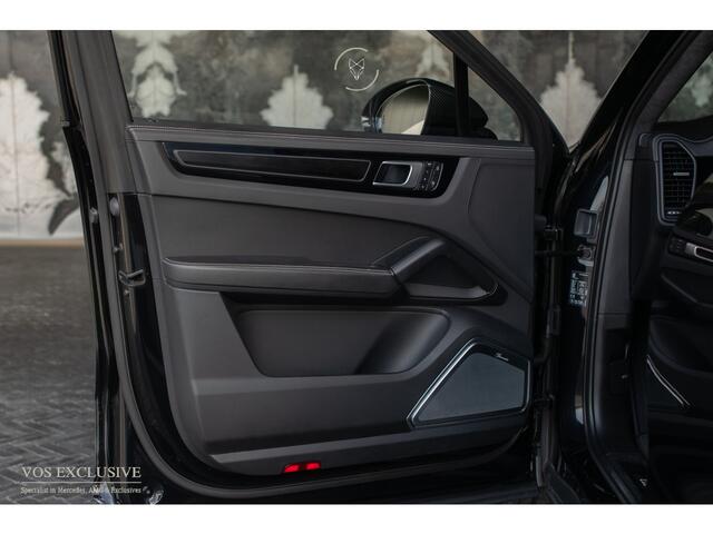 Porsche CAYENNE Coupé 4.0 Turbo GT Carbon|Manufaktur|Ceramic|Burmester 3D|Stoelventilatie|18-voudig|Innodrive|Softclose|360°|Keyless|HUD|Approved t/m 06-08-2027|New service