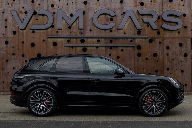 Porsche CAYENNE 3.0 E-Hybrid | PASM | Soft-Close | Panorama | Chrono | 18-Weg | 360 | HUD | BOSE |
