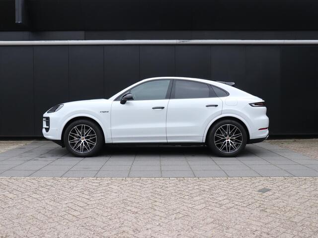 Porsche CAYENNE 3.0 E-Hybrid | LEDER | LUCHTVERING | PANO-DAK | MASSAGE | BOSE | STOELVERK. | SPORTCHRONO | 360° CAMERA | ADAPT. CRUISE | NAVI | DESIGN PAKKET |