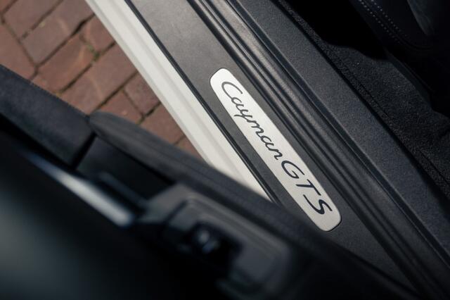Porsche CAYMAN 718 GTS - NL auto.