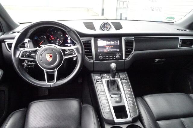 Porsche MACAN 2.0 TURBO LUCHTVERING LEDER SPORT CHRONO PANARAMADAK 20 INCH XENON SPORTUITLAAT