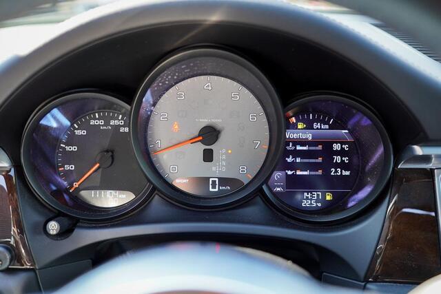 Porsche MACAN 3.0 S / Pano / Facelift / Stoelverwarming