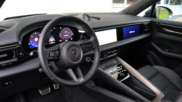 Porsche MACAN Turbo | Head-up | InnoDrive | Achterasbesturing | Panoramadak | BOSE Sound | Matrix LED
