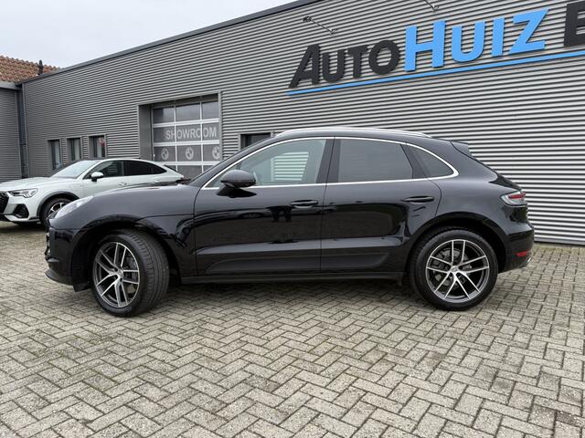 Porsche MACAN 3.0 S Luchtvering Panoramadak ACC LED Standkachel Trekhaak Luchtvering Carplay DAB Comfortstoelen BOSE Soundsystem 360 Graden Camera Vol