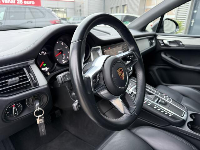 Porsche MACAN 3.0 S Luchtvering Panoramadak ACC LED Standkachel Trekhaak Luchtvering Carplay DAB Comfortstoelen BOSE Soundsystem 360 Graden Camera Vol