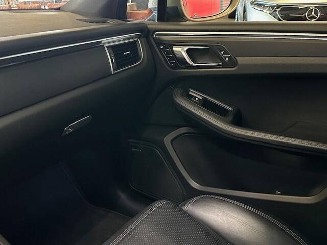 Porsche MACAN 2.0-SPORTDESIGN-PANORAMA-PDLS-PSAM-STOELEN 14 VOUDIG-CAMERA-ZEER COMPLEET