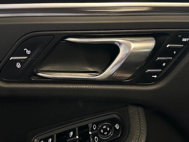 Porsche MACAN 2.0-SPORTDESIGN-PANORAMA-PDLS-PSAM-STOELEN 14 VOUDIG-CAMERA-ZEER COMPLEET