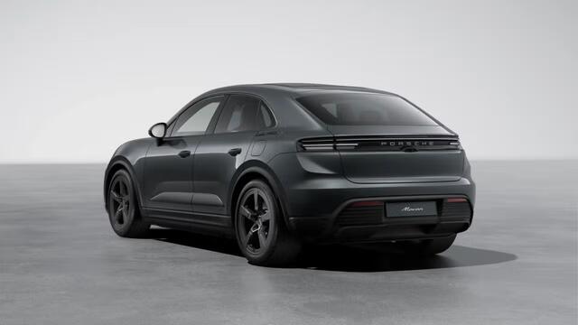 Porsche MACAN 4