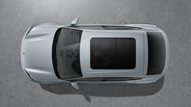 Porsche MACAN 4