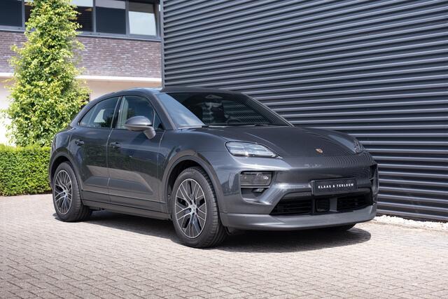 Porsche MACAN Electric Luchtvering/ Panoramadak / BOSE® / NP ¤ 105.046