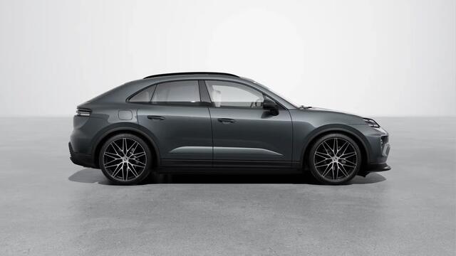 Porsche MACAN 4