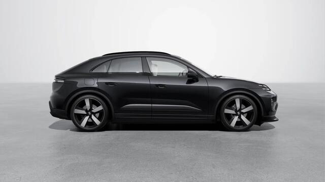 Porsche MACAN 4